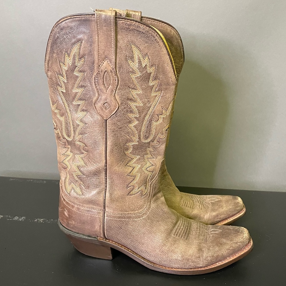 Old West Snip Toe Western Cowboy Boots Size 8.5 Coastal Cowgirl Light Brown tan